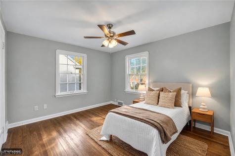 4386 Ardmore Road South Euclid OH 44121