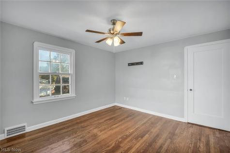 4386 Ardmore Road South Euclid OH 44121