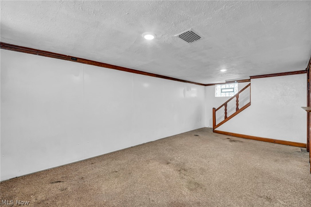 4386 Ardmore Road South Euclid OH 44121