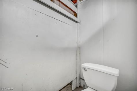 4386 Ardmore Road South Euclid OH 44121