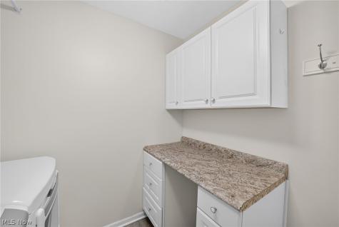 11051 Trenton Road NW Uniontown OH 44685