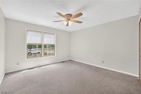 11051 Trenton Road NW Uniontown OH 44685