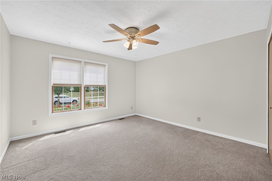 11051 Trenton Road NW Uniontown OH 44685