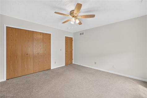 11051 Trenton Road NW Uniontown OH 44685
