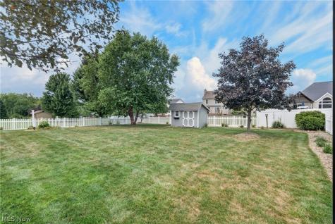 11051 Trenton Road NW Uniontown OH 44685