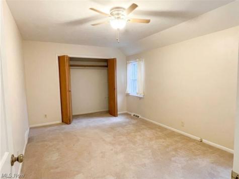 2800 Hillside Road Seven Hills OH 44131