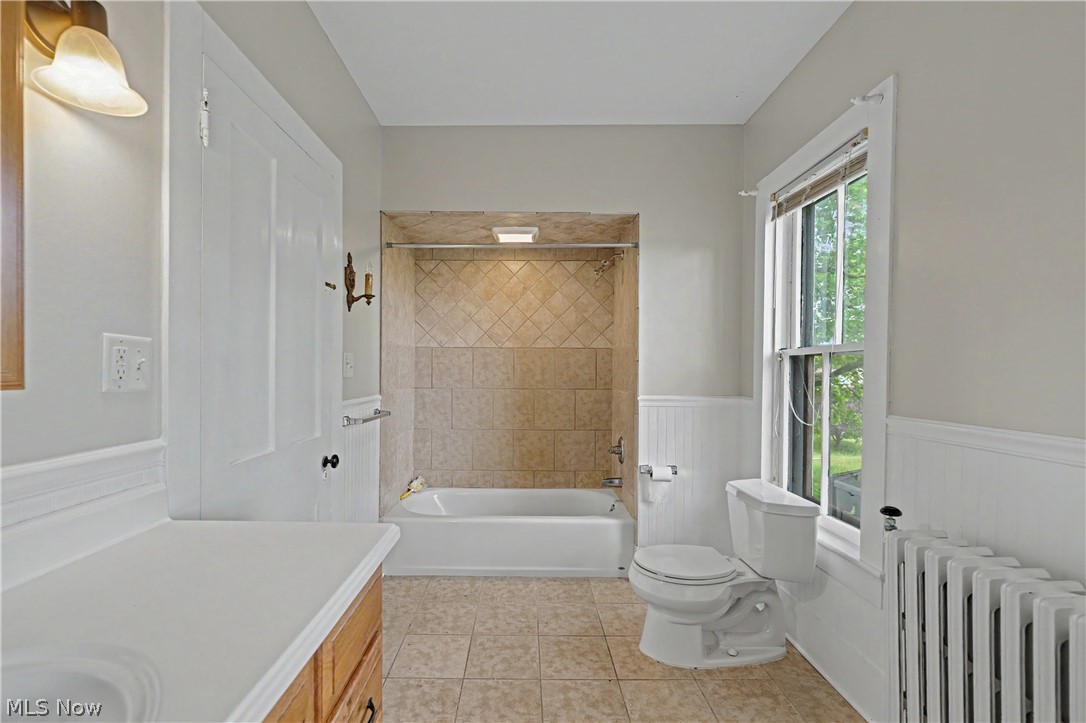 1740 W Comet Road New Franklin OH 44216