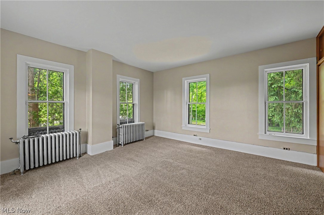 1740 W Comet Road New Franklin OH 44216