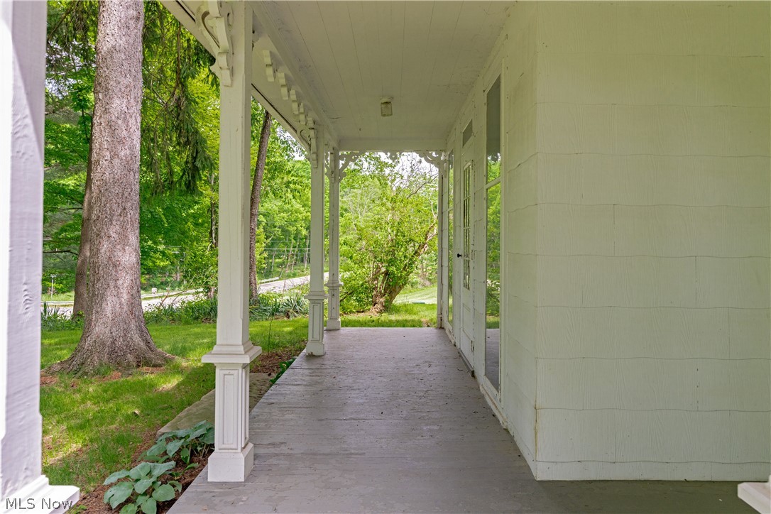 1740 W Comet Road New Franklin OH 44216
