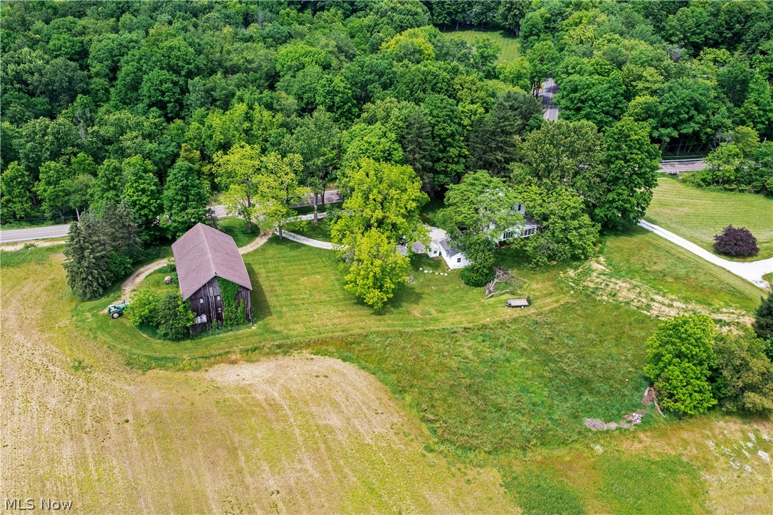 1740 W Comet Road New Franklin OH 44216