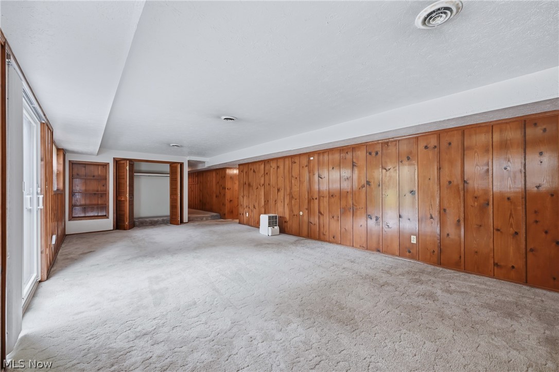 4874 Logan Way Hubbard OH 44425