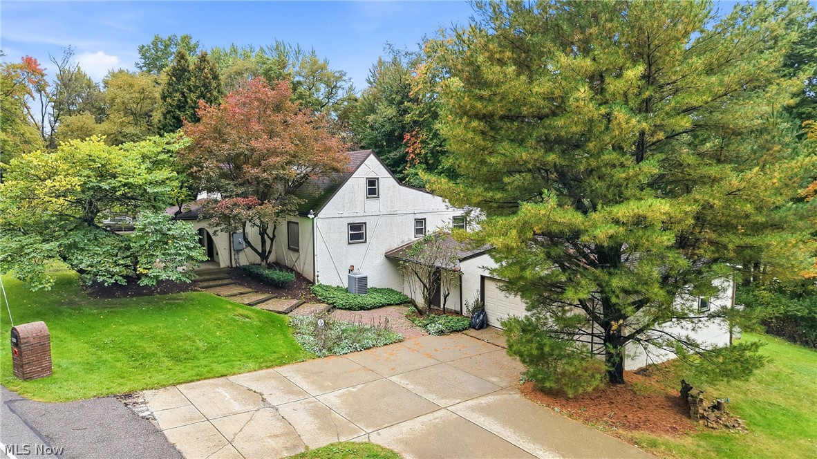 4874 Logan Way Hubbard OH 44425