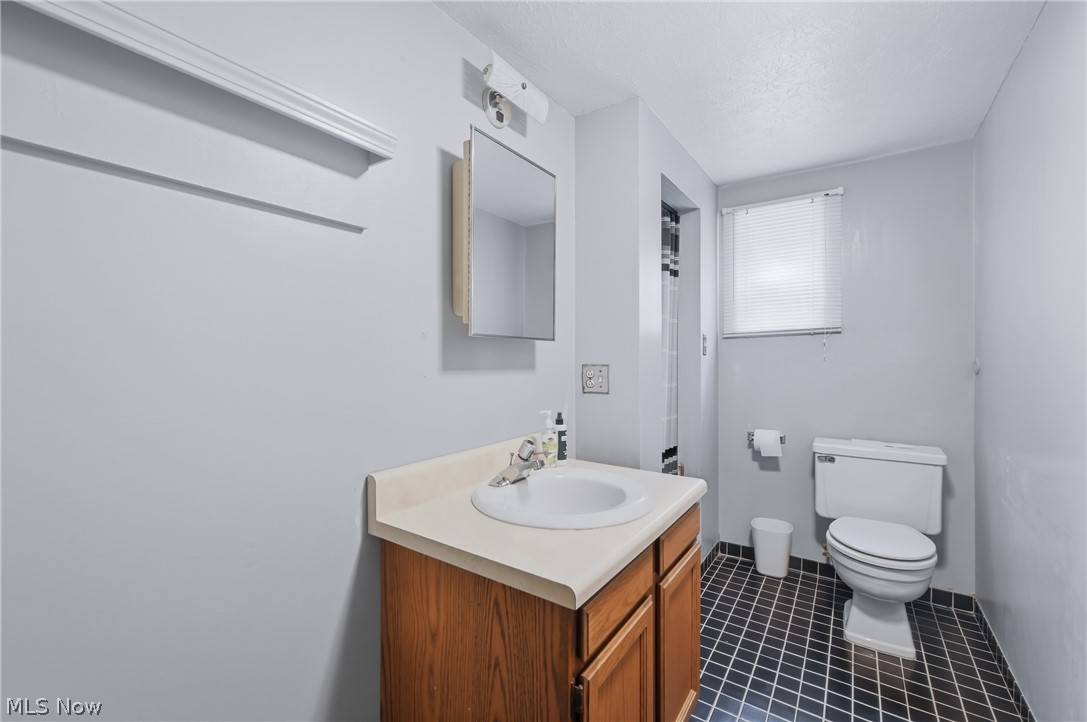 4874 Logan Way Hubbard OH 44425