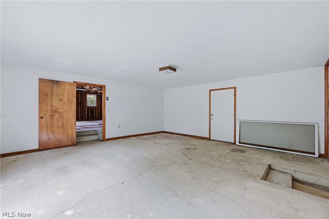 4874 Logan Way Hubbard OH 44425