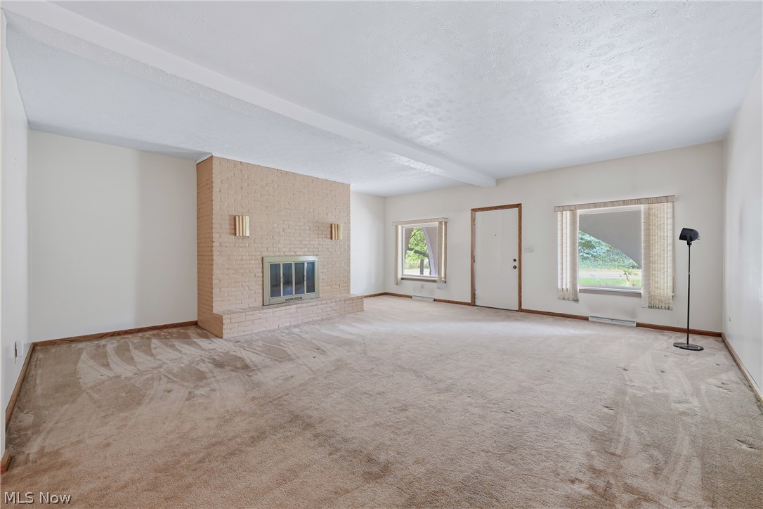 4874 Logan Way Hubbard OH 44425