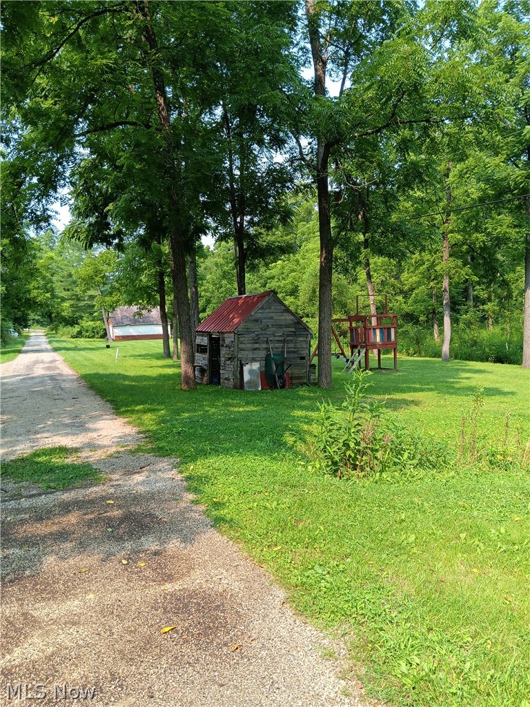 12670 Long Street Byesville OH 43723