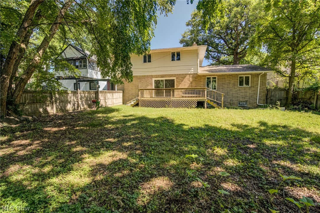 18212 Cornwall Road Cleveland OH 44119