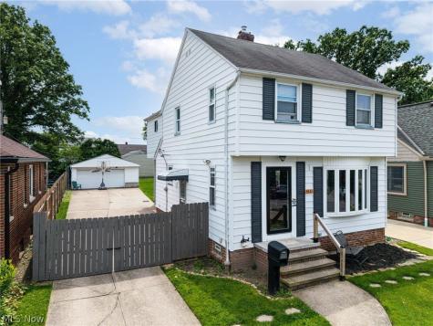 4521 Torrington Avenue Parma OH 44134