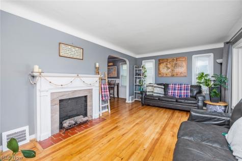 4521 Torrington Avenue Parma OH 44134