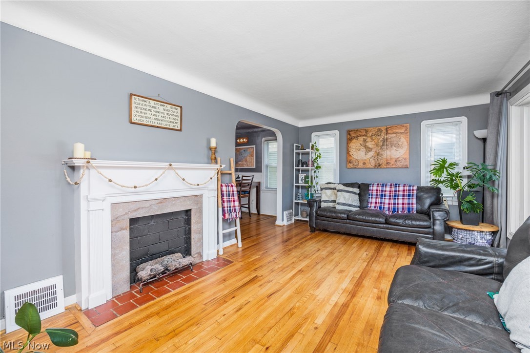 4521 Torrington Avenue Parma OH 44134