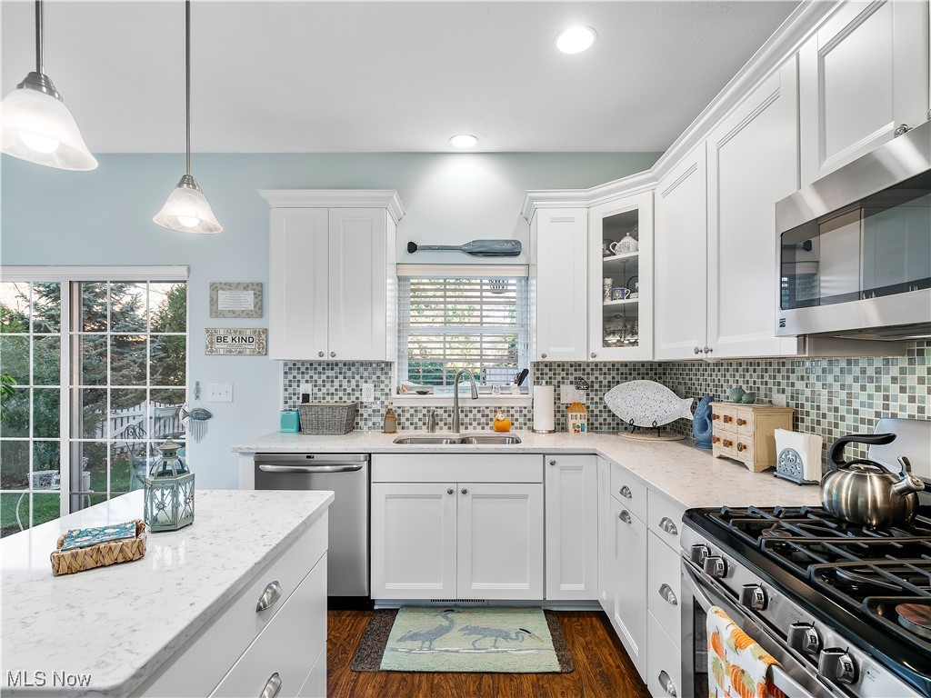 175 Vineyard Road Avon Lake OH 44012