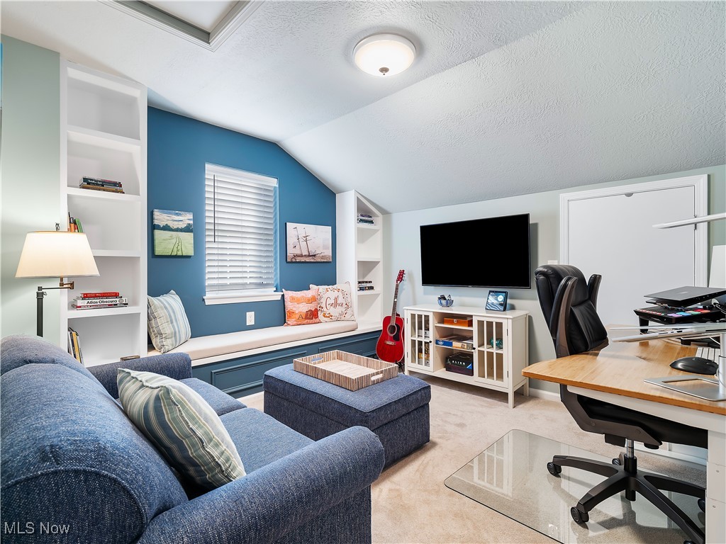 175 Vineyard Road Avon Lake OH 44012