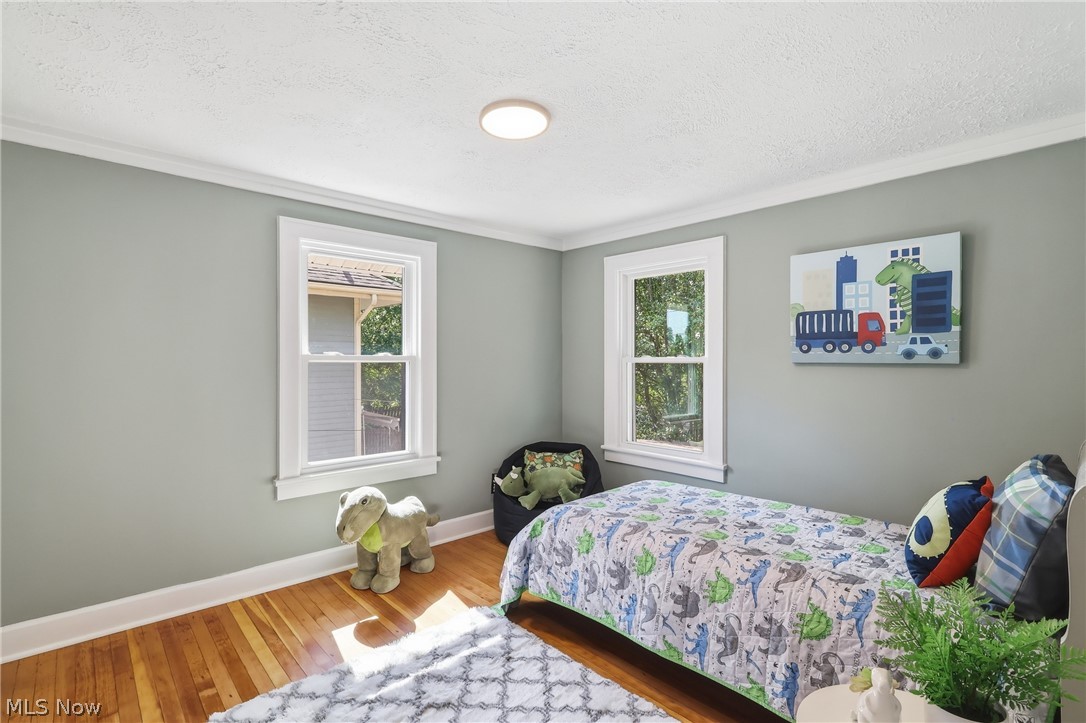 2564 Woodmere Avenue Akron OH 44312
