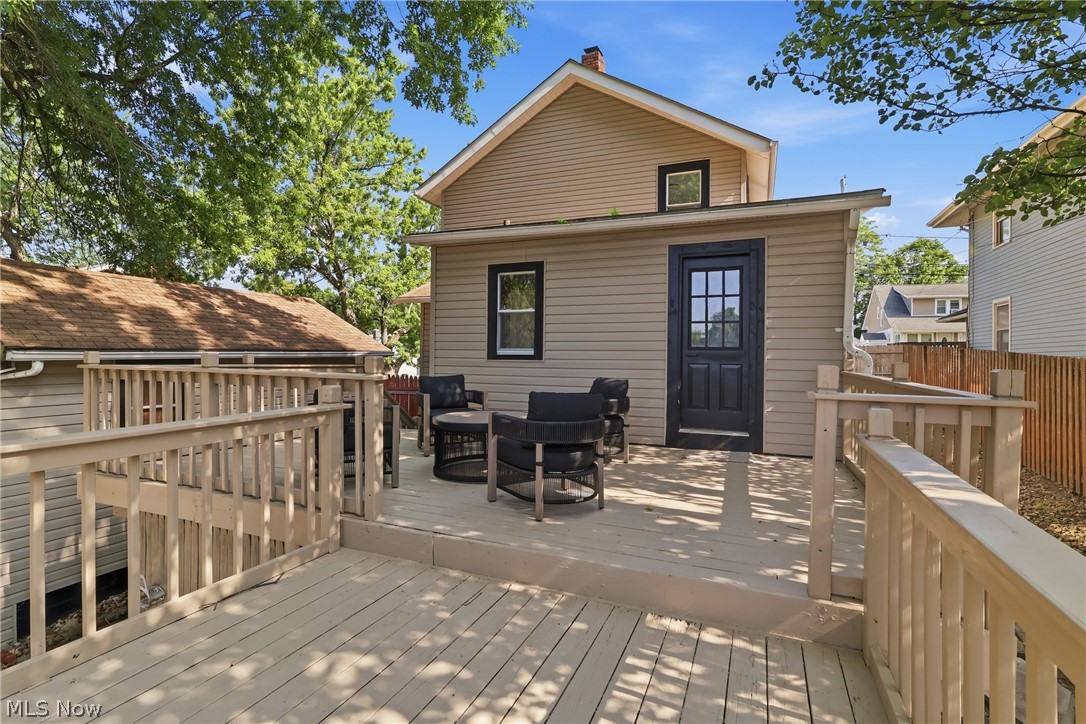 2564 Woodmere Avenue Akron OH 44312