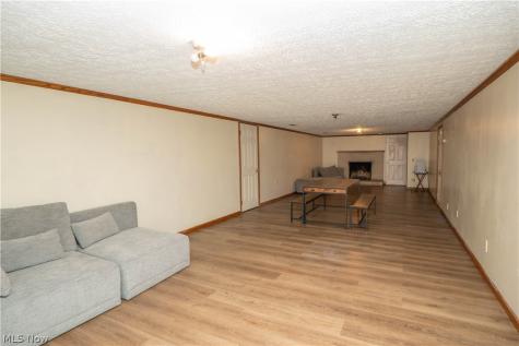 6125 Coyla Avenue NW Canal Fulton OH 44614
