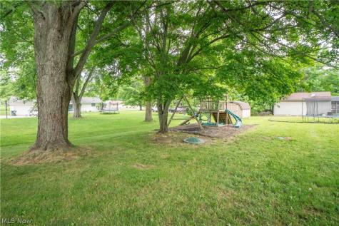 6125 Coyla Avenue NW Canal Fulton OH 44614