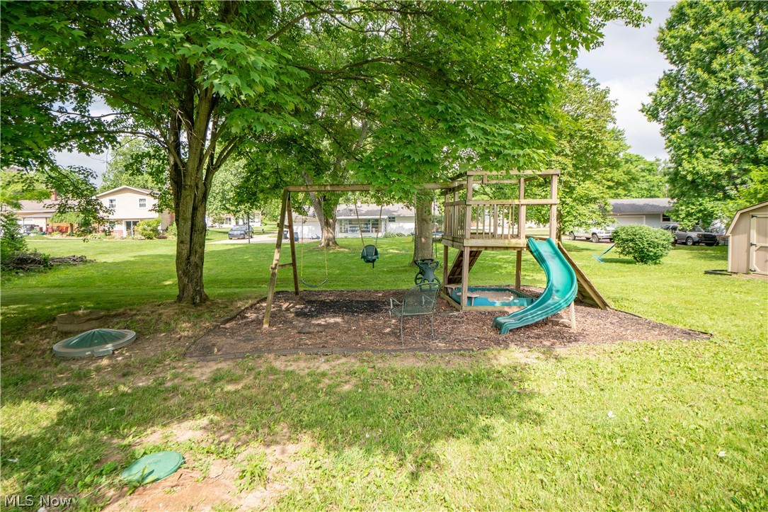 6125 Coyla Avenue NW Canal Fulton OH 44614