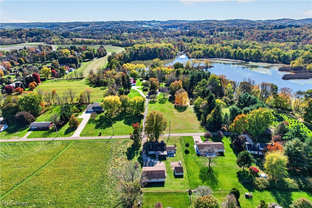 445 W 7th Street Zoar OH 44697