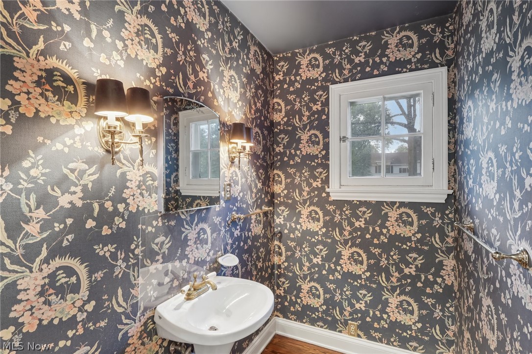612 Ardleigh Drive Akron OH 44303