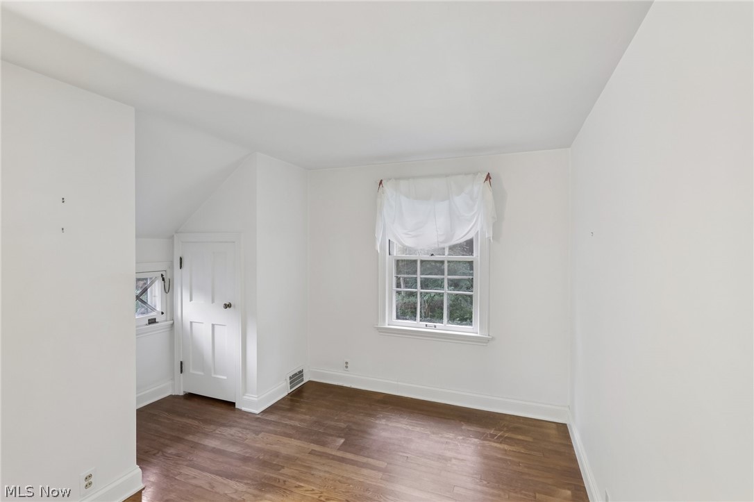 612 Ardleigh Drive Akron OH 44303