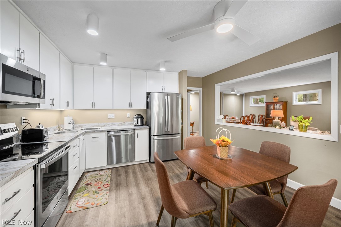 5184 N Barton Road North Ridgeville OH 44039