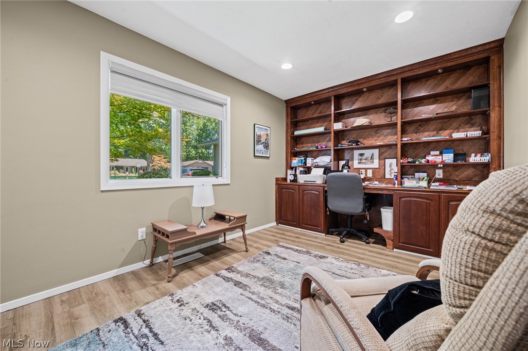 5184 N Barton Road North Ridgeville OH 44039