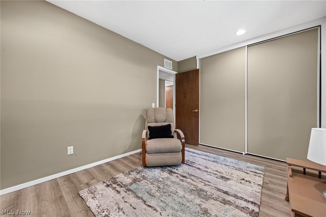5184 N Barton Road North Ridgeville OH 44039