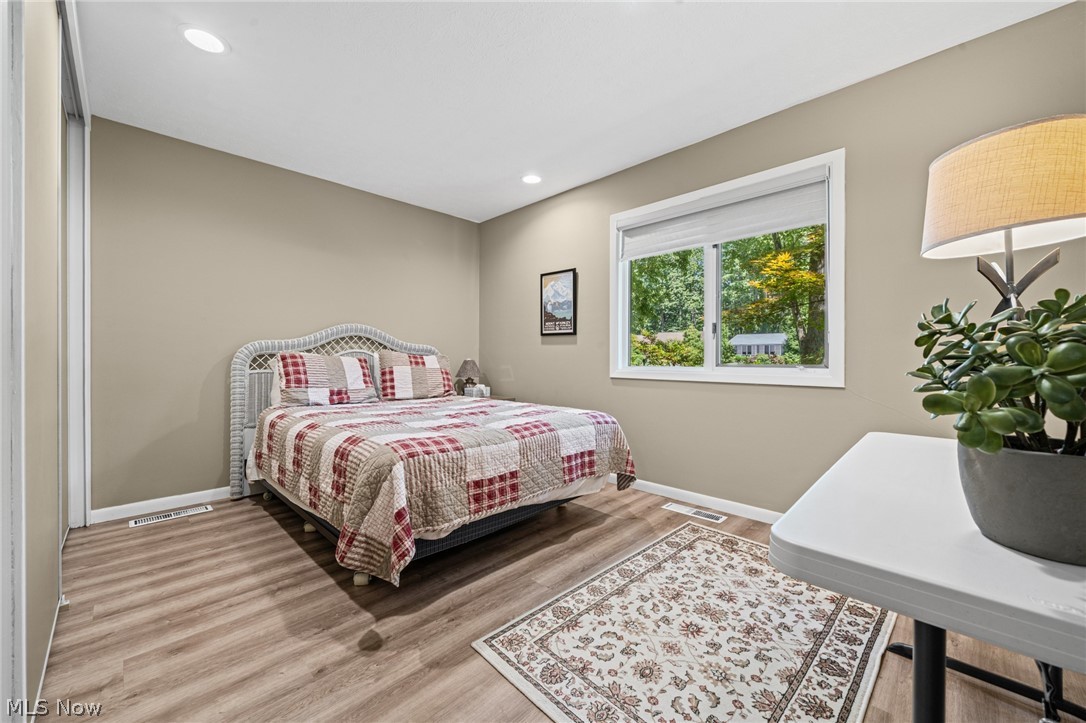 5184 N Barton Road North Ridgeville OH 44039
