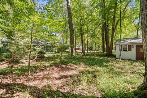 5184 N Barton Road North Ridgeville OH 44039