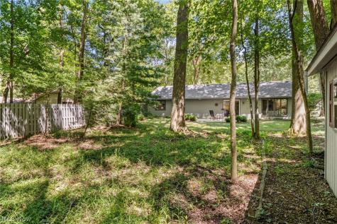 5184 N Barton Road North Ridgeville OH 44039