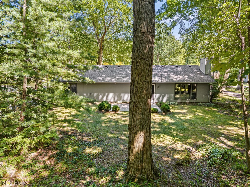 5184 N Barton Road North Ridgeville OH 44039