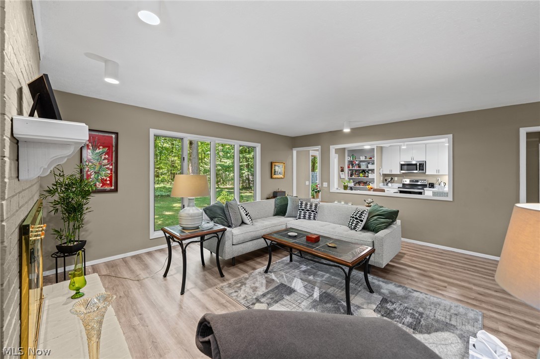 5184 N Barton Road North Ridgeville OH 44039