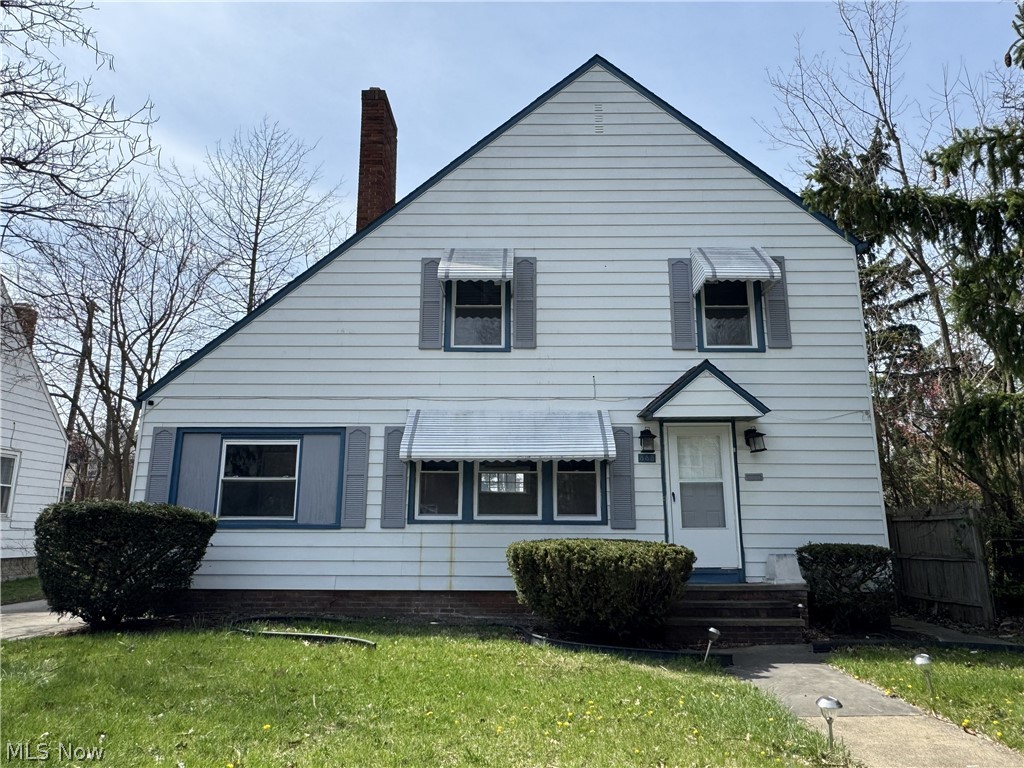 888 Medford Road Cleveland Heights OH 44121
