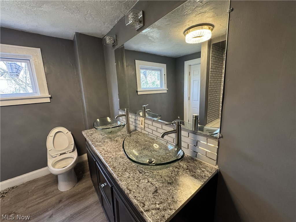 888 Medford Road Cleveland Heights OH 44121