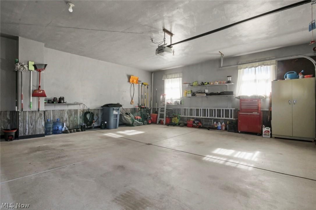 154 Rocky Ledge Drive Struthers OH 44471