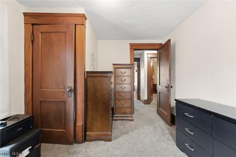 2240 12th Street SW Akron OH 44314