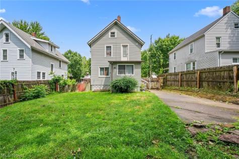 2240 12th Street SW Akron OH 44314