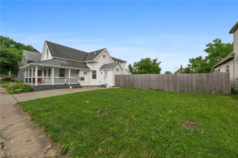 3538 Storer Avenue Cleveland OH 44109