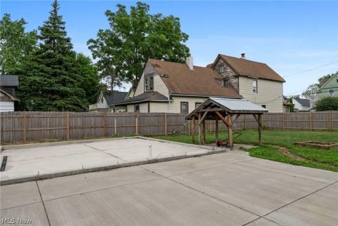 3538 Storer Avenue Cleveland OH 44109