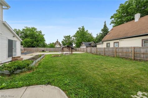 3538 Storer Avenue Cleveland OH 44109